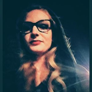 Meet your Posher, Alexandra